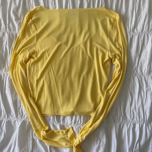 -SOLD- PacSun Ribbed Long Sleeve - Picture 2 of 2